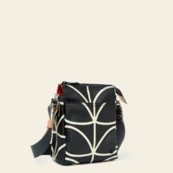 Ranger Crossbody - Linear Stem Liquorice -Orla Kiely Sales Store 23SELIN724 0040 RangerCrossbody LinearStemLiquorice2