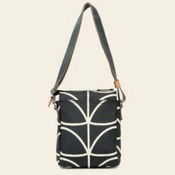 Ranger Crossbody - Linear Stem Liquorice -Orla Kiely Sales Store 23SELIN724 0040 RangerCrossbody LinearStemLiquorice3