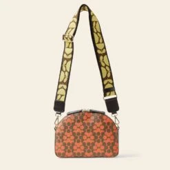 Luna Crossbody - Tomato Puzzle Flower -Orla Kiely Sales Store 24SELLE868 6120LunaCrossbody TomatoPuzzleFlower3