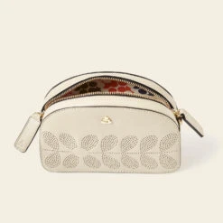 Babaluna Crossbody - Cream Punched Flower -Orla Kiely Sales Store 24SELLE878 1990 BabalunaCrossbody CreamPunchedFlower4