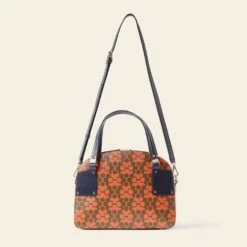 Luna Bowling Bag - Tomato Puzzle Flower -Orla Kiely Sales Store 24SELLE889 6120LunaBowlingBag TomatoPuzzleFlower3