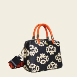 Block Medium Handbag - Posey Flower Midnight -Orla Kiely Sales Store 24SEPOF838 4100BlockMediumHandbag PoseyPowerMidnight1 847544cc f6fe 402e 89cf ede6e3c7f40b scaled